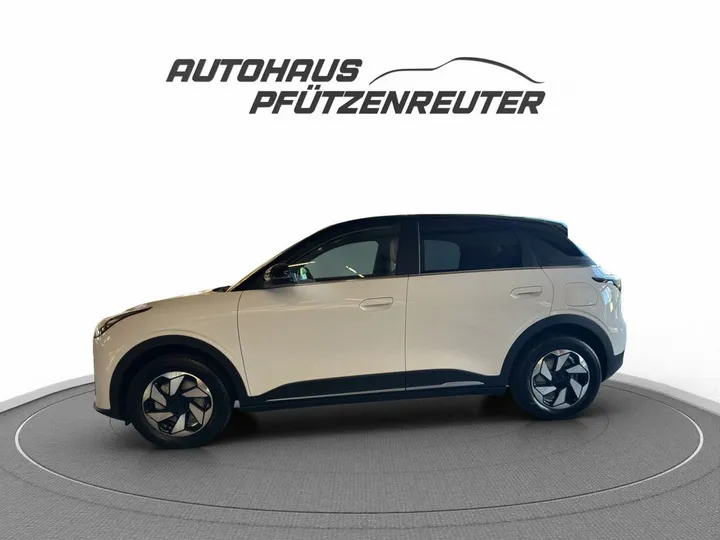 Geely E2