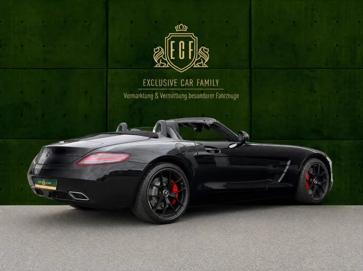 Mercedes-Benz SLS AMG