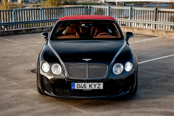 Bentley Continental GTC