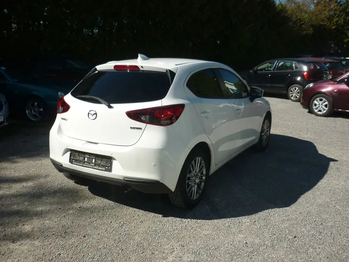 Mazda 2