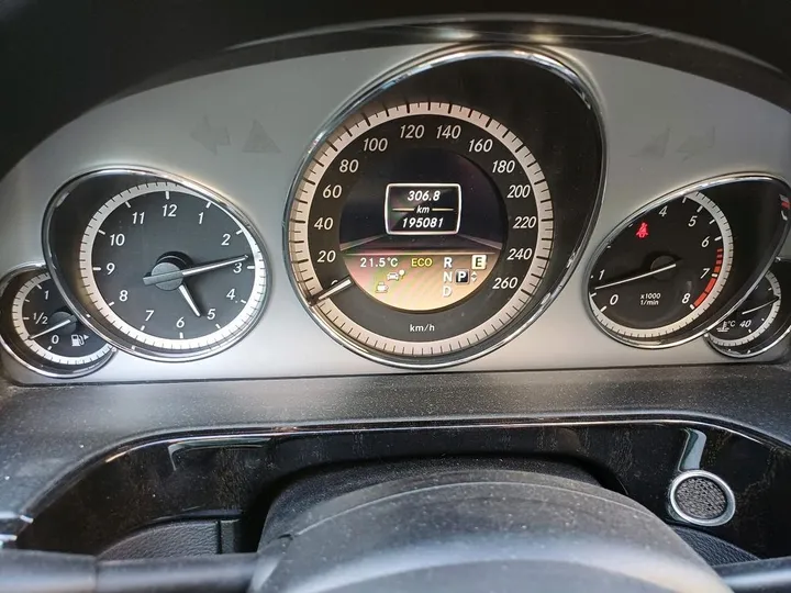 Mercedes-Benz E 250