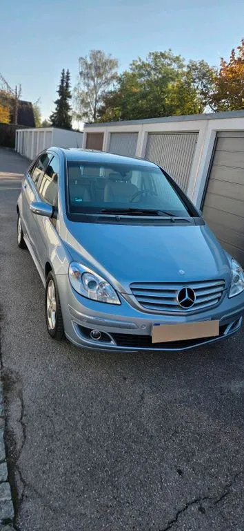Mercedes-Benz B 150