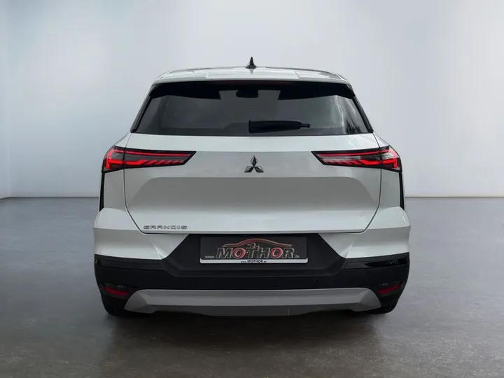 Mitsubishi Grandis