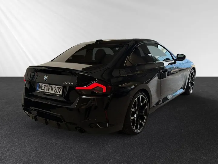 BMW 220