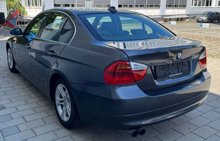 BMW 325