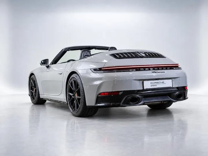 Porsche 992