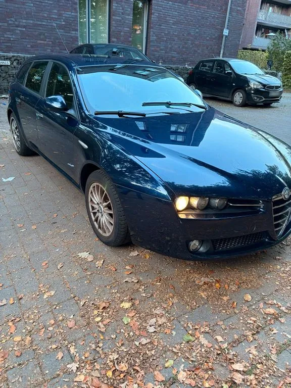 Alfa Romeo 159