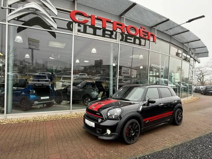 MINI John Cooper Works Countryman