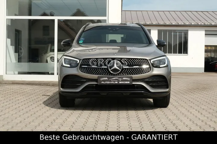 Mercedes-Benz GLC 220