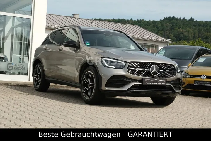 Mercedes-Benz GLC 220
