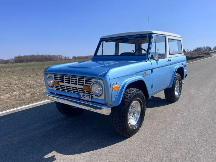 Ford Bronco
