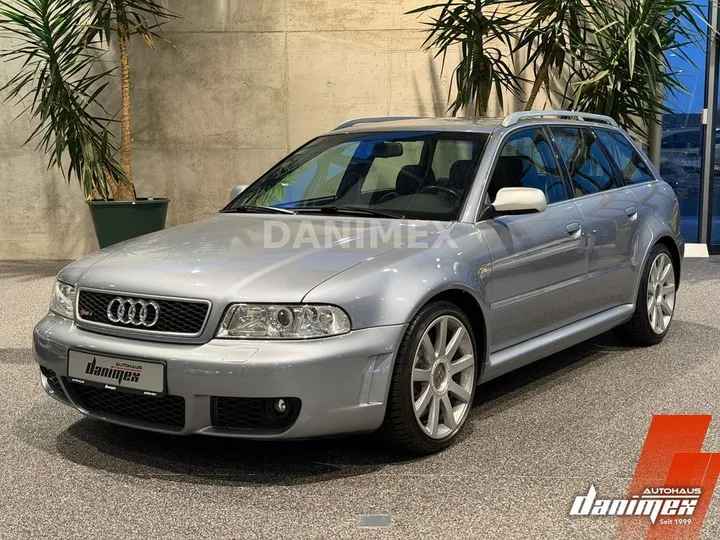 Audi RS4