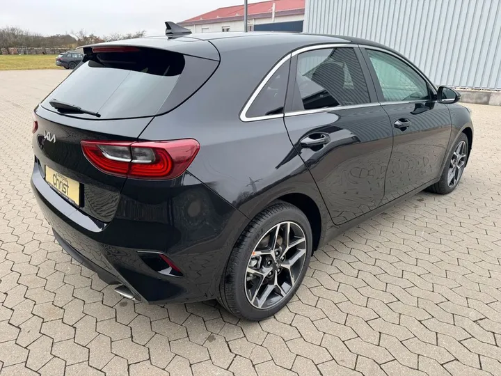 Kia cee'd / Ceed