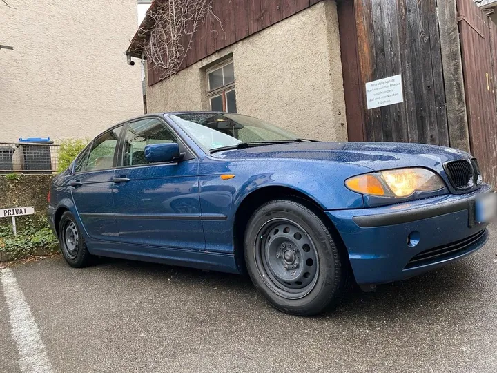 BMW 318
