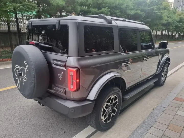Ford Bronco