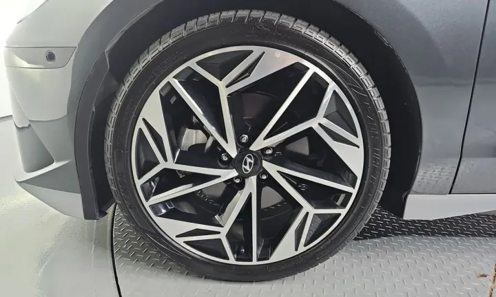 Hyundai Ioniq6