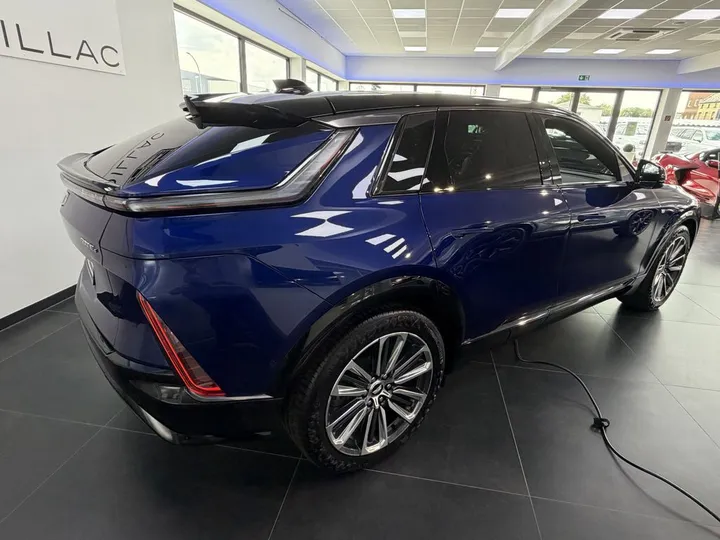 Cadillac LYRIQ