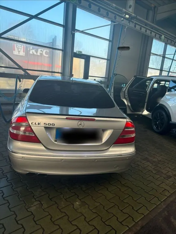 Mercedes-Benz CLK 500