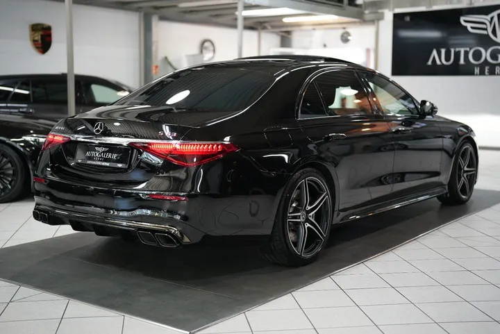 Mercedes-Benz S 63 AMG
