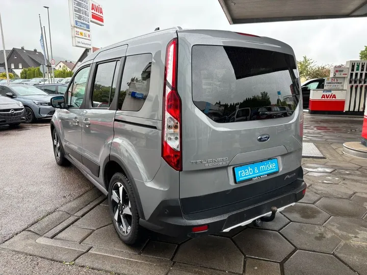 Ford Tourneo Connect