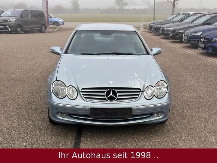 Mercedes-Benz CLK 320