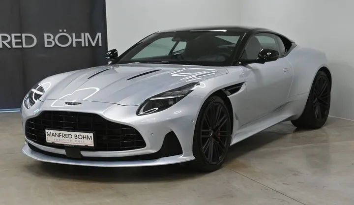 Aston Martin DB12