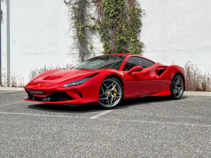 Ferrari F8