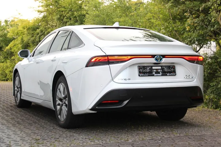 Toyota Mirai