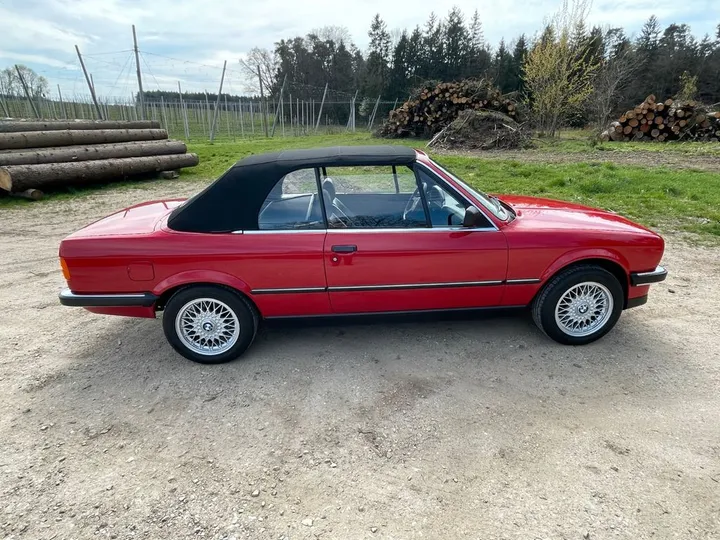 BMW 325