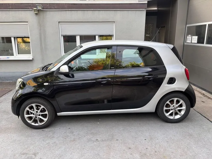 Smart ForFour