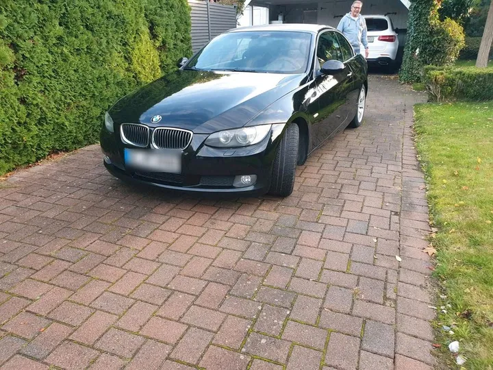 BMW 325