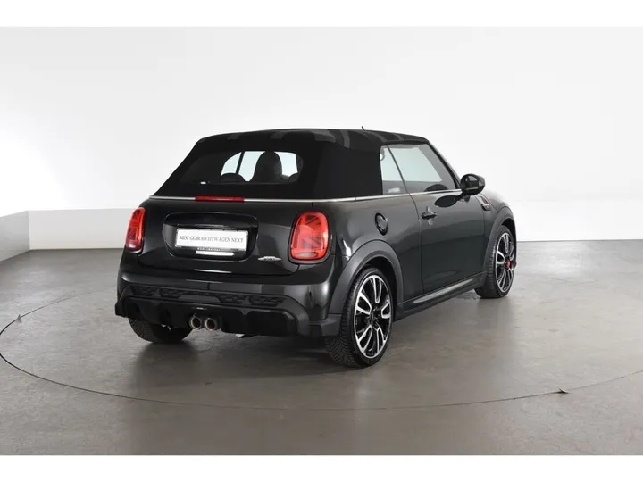MINI John Cooper Works Cabrio