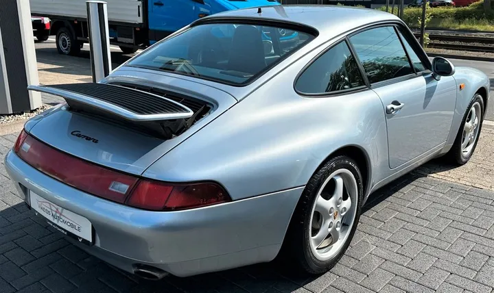 Porsche 993