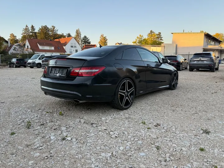 Mercedes-Benz E 350