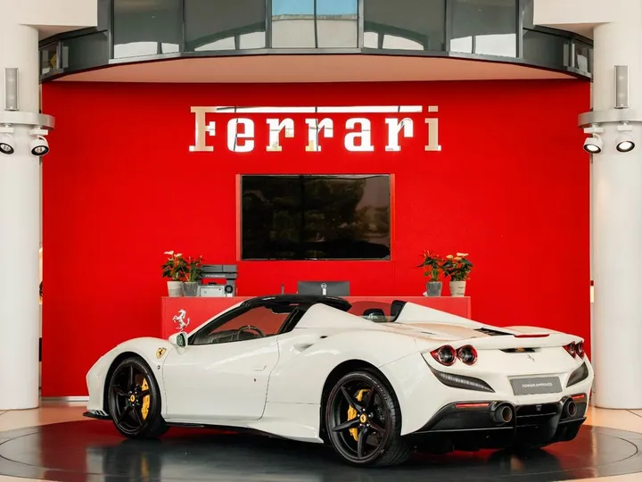 Ferrari F8