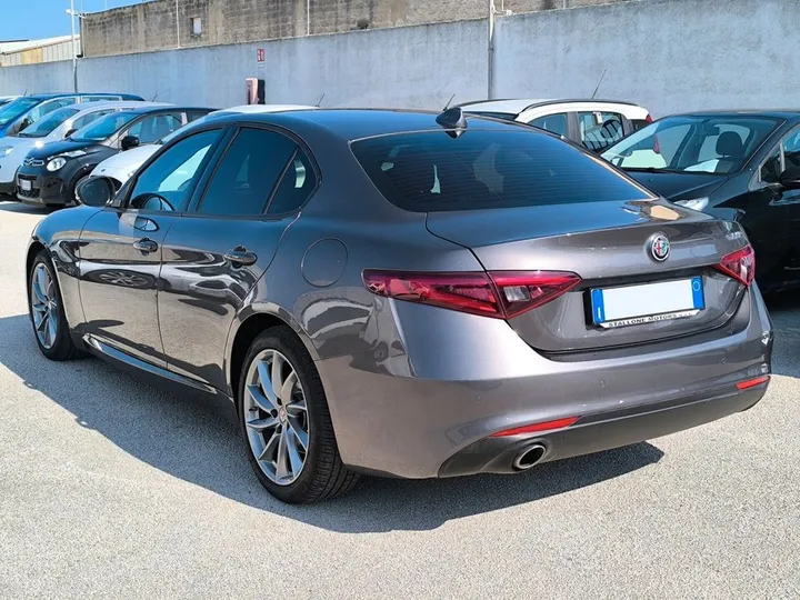 Alfa Romeo Giulia