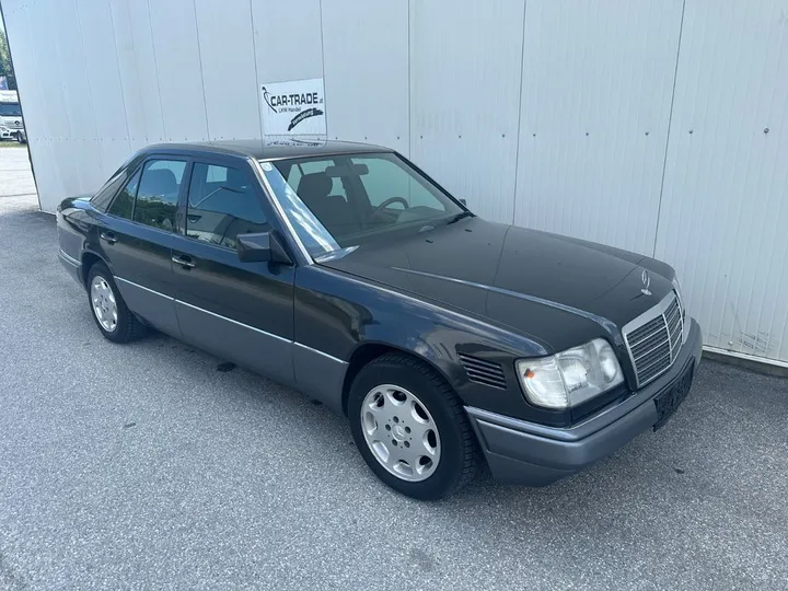 Mercedes-Benz E 250