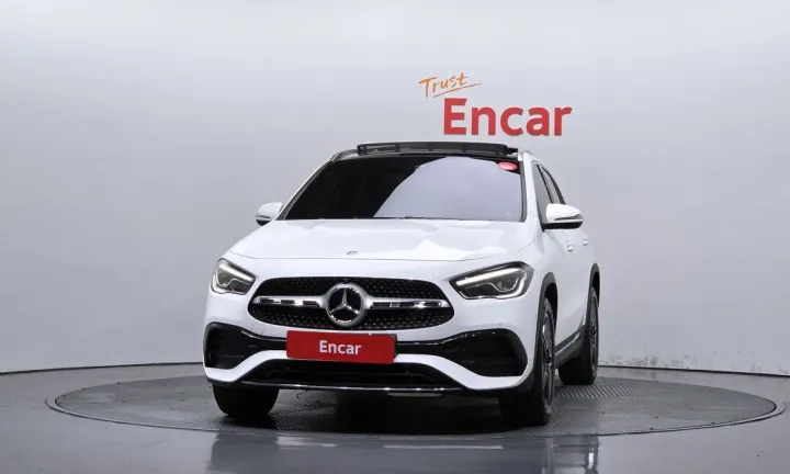 Mercedes-Benz GLA-Class