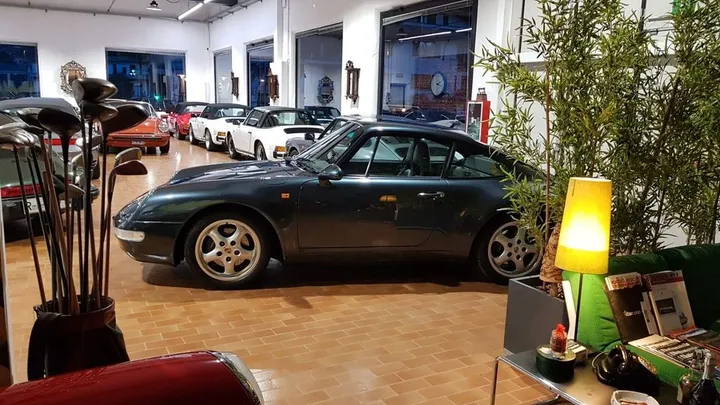 Porsche 911