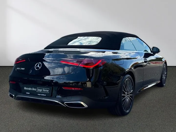 Mercedes-Benz CLE 200