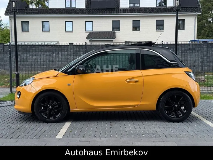 Opel Adam