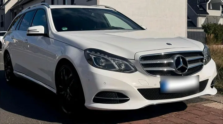Mercedes-Benz E 250