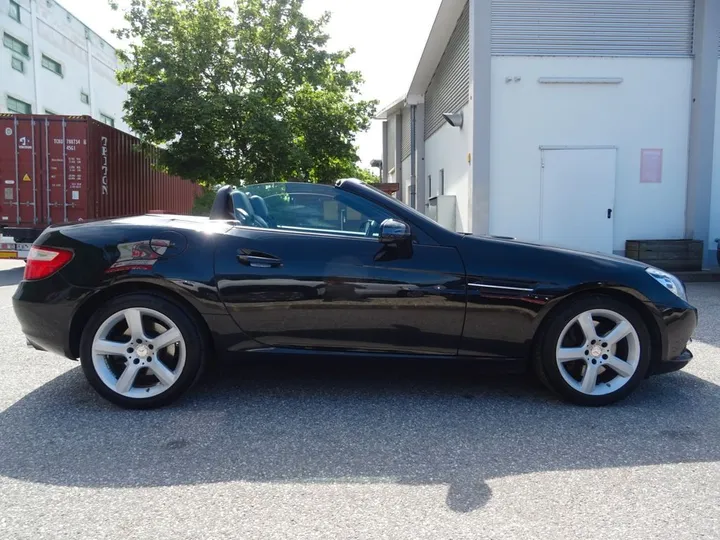 Mercedes-Benz SLK 250