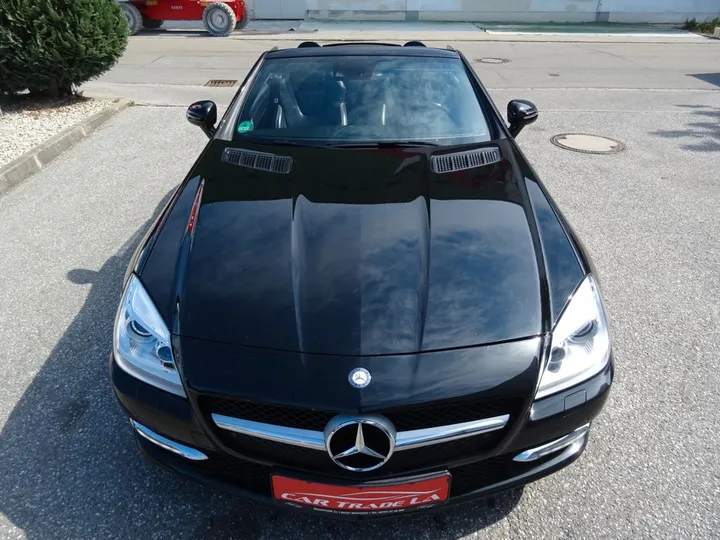 Mercedes-Benz SLK 250