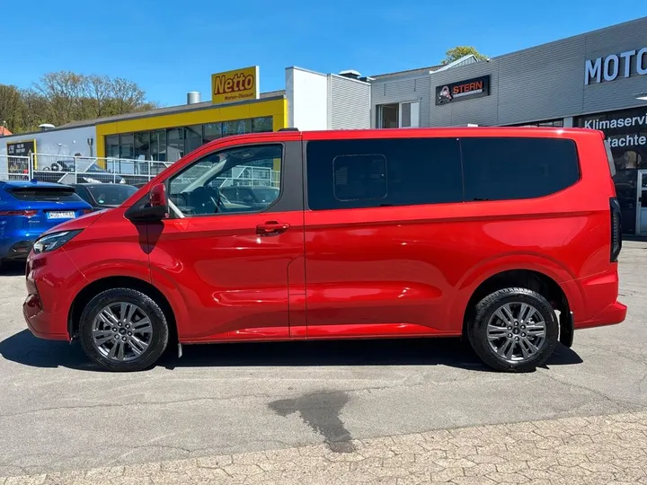 Ford Tourneo Custom