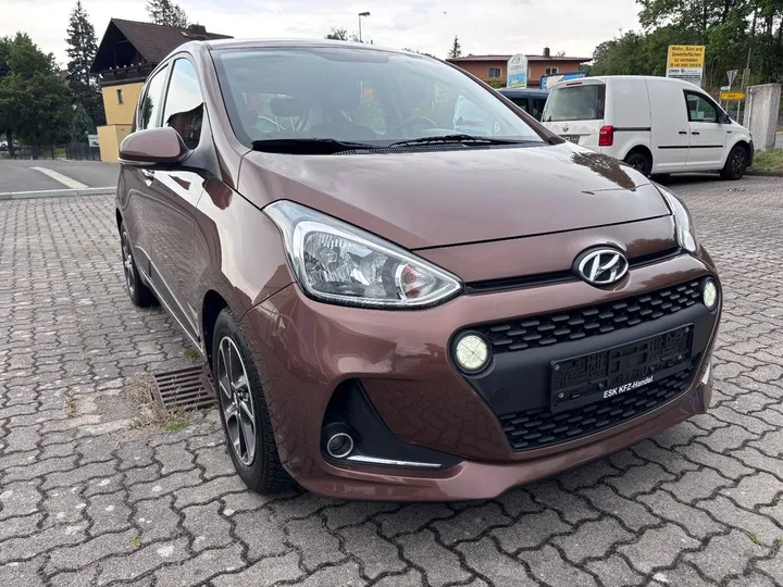 Hyundai i10