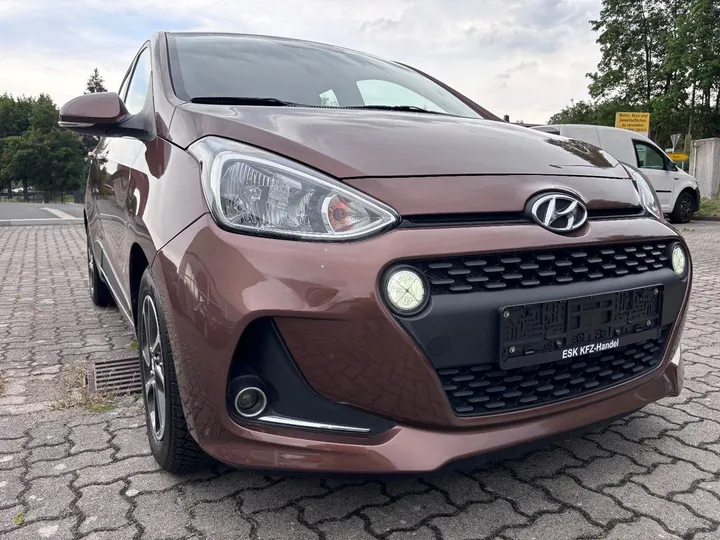 Hyundai i10