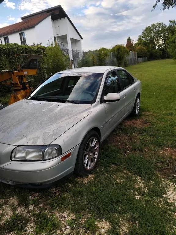 Volvo S80