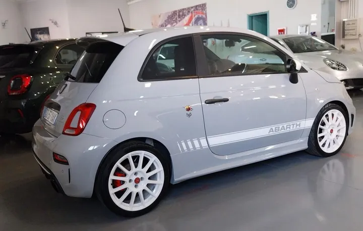 Abarth 595