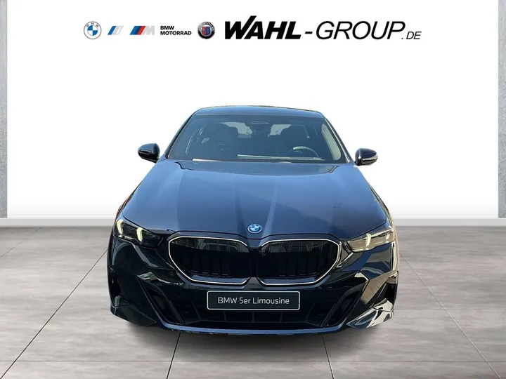 BMW 550
